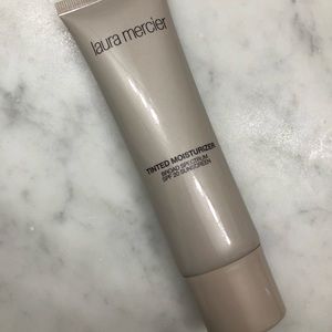 Laura Mercier Tinted Moisturizer